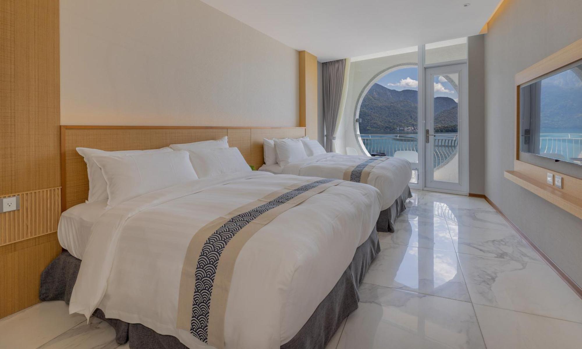 Sun Moon Lake Apollo Resort Hotel 유치 외부 사진