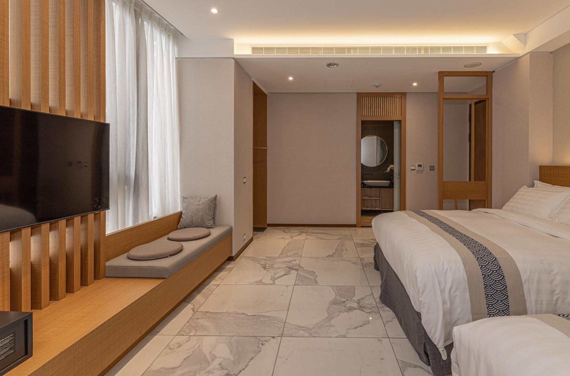 Sun Moon Lake Apollo Resort Hotel 유치 외부 사진